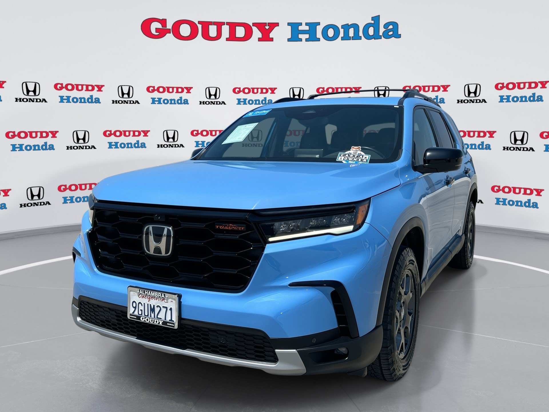 Certified 2023 Honda Pilot TrailSport image 1