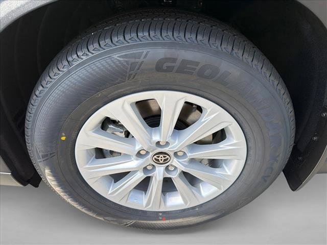 New 2026 Toyota Grand Highlander AWD image 11
