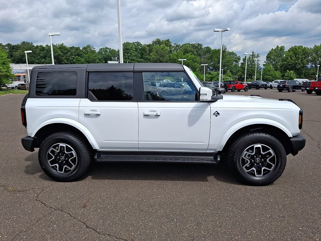 Used 2025 Ford Bronco Outer Banks AWD/4WD image 7
