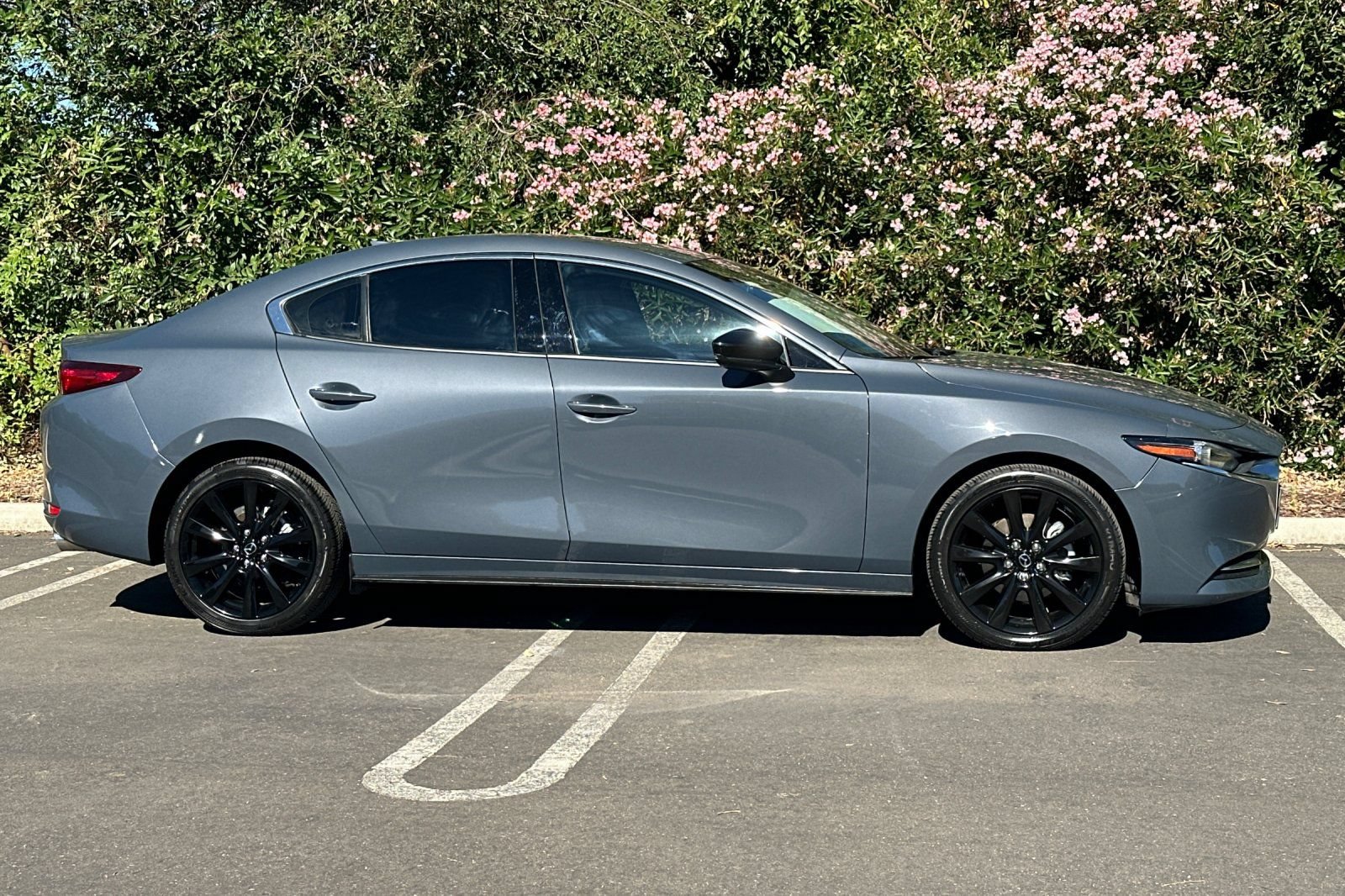 Used 2022 MAZDA MAZDA3 s AWD/4WD image 3