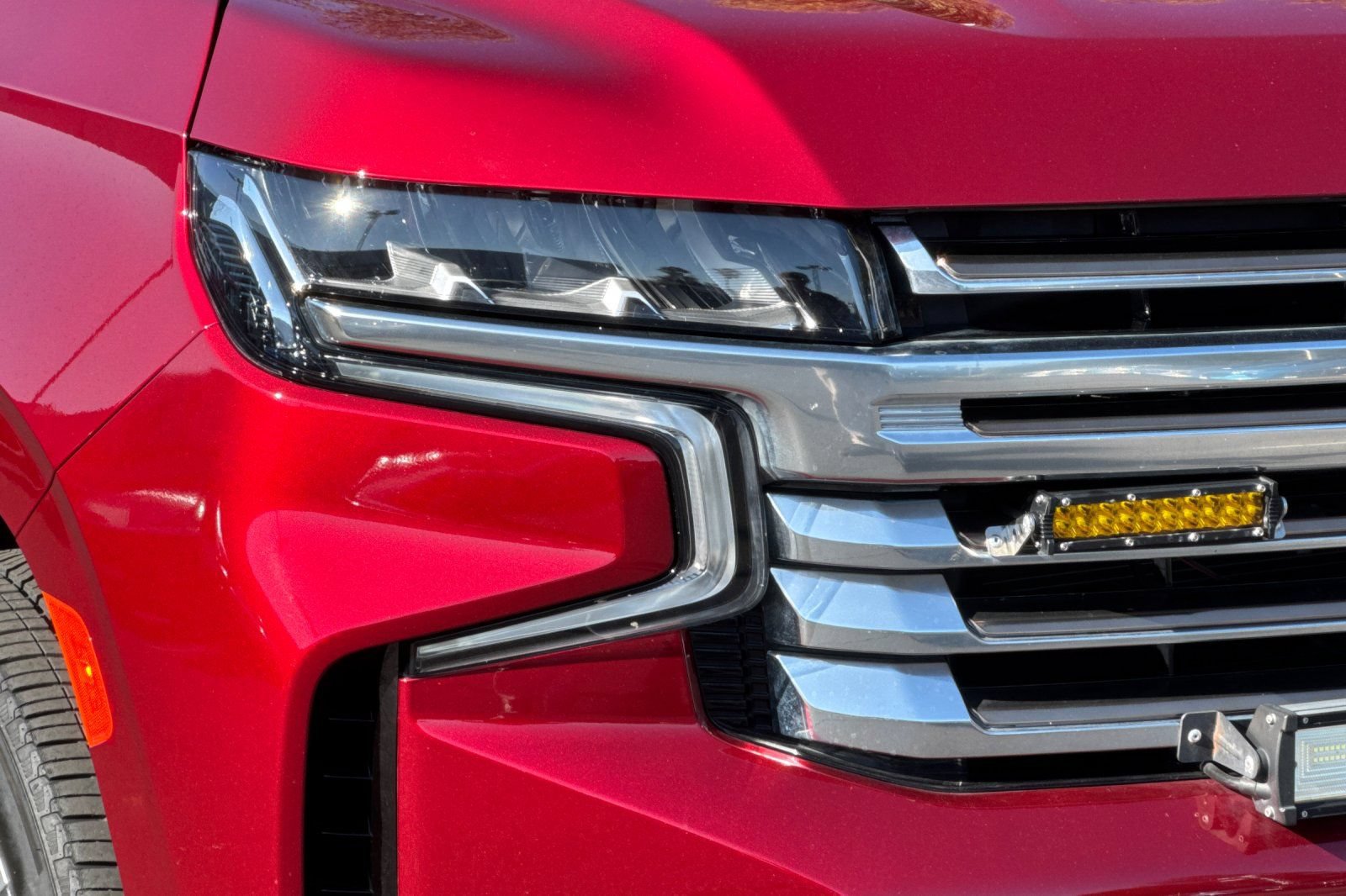 Used 2023 Chevrolet Suburban High Country AWD/4WD image 43