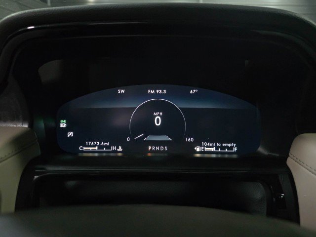 Used 2021 Lincoln Nautilus Reserve image 24