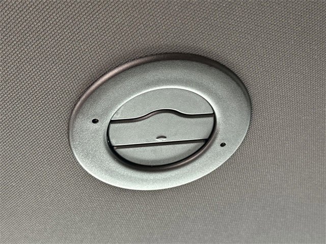 Used 2023 GMC Yukon SLT image 20