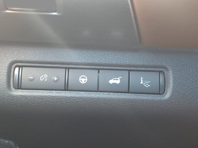 Certified 2025 Nissan Pathfinder Platinum w/ Cargo Package AWD/4WD image 26
