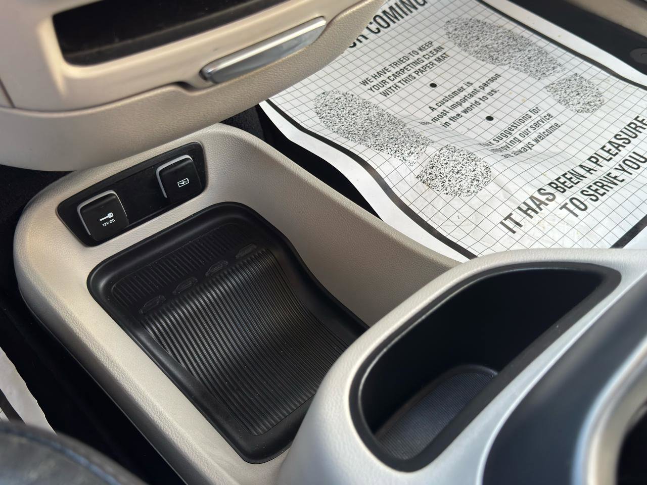 Used 2021 Chrysler Pacifica Touring-L FWD image 29
