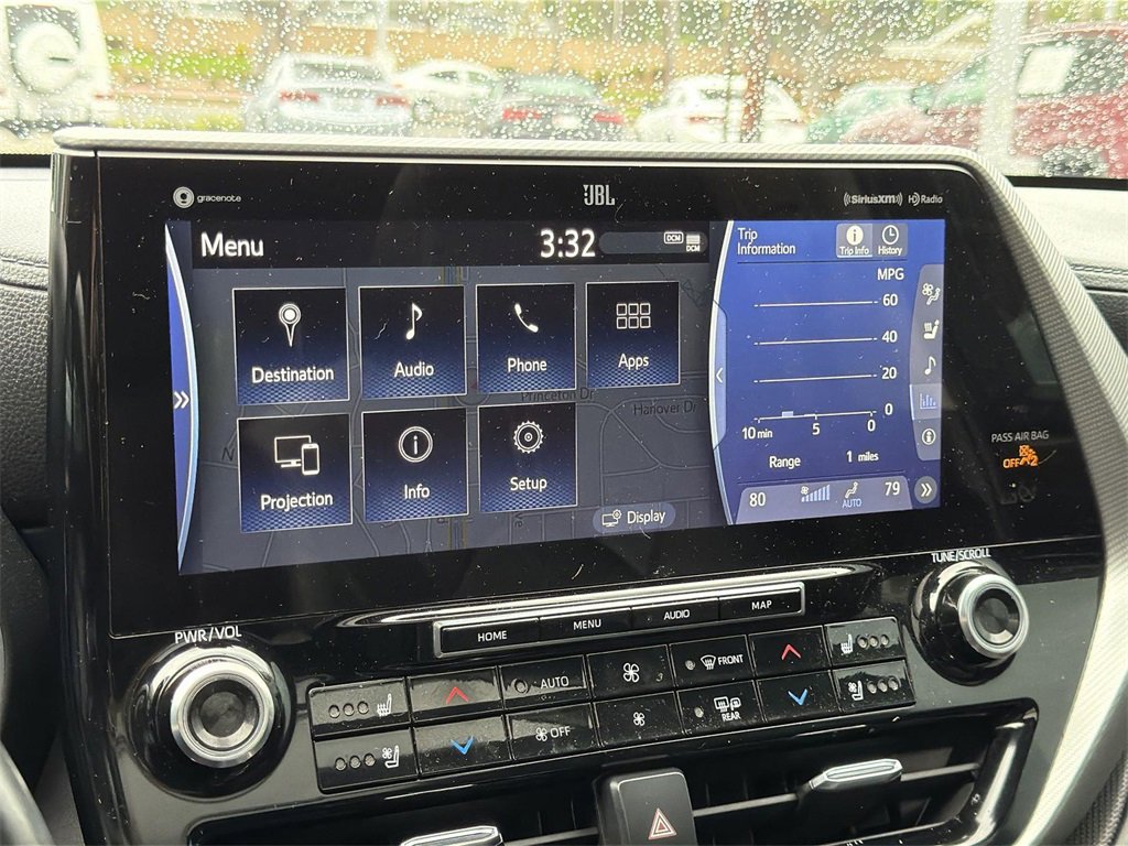 Used 2020 Toyota Highlander Platinum image 17