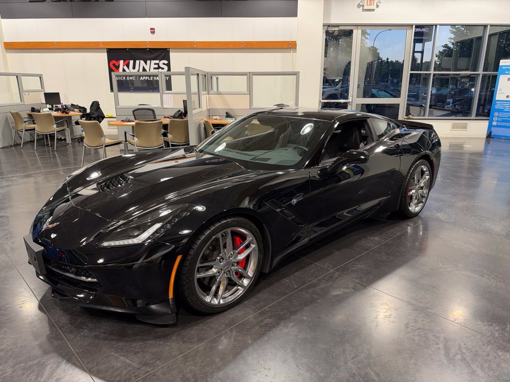 Used 2016 Chevrolet Corvette Stingray Coupe w/ 3LT Preferred Equipment Group RWD image 14