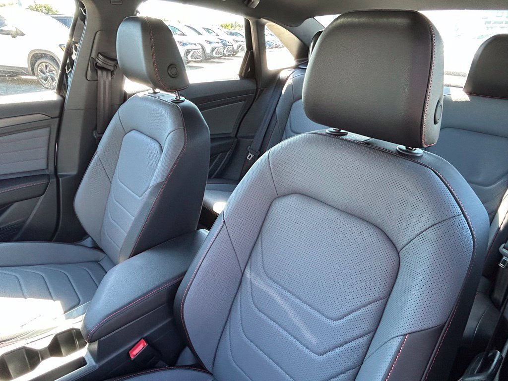 New 2027 Volkswagen Jetta GLI Autobahn FWD image 18