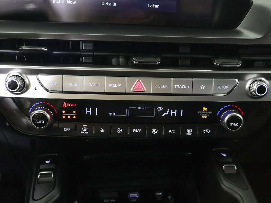 Used 2023 Kia Telluride S image 48