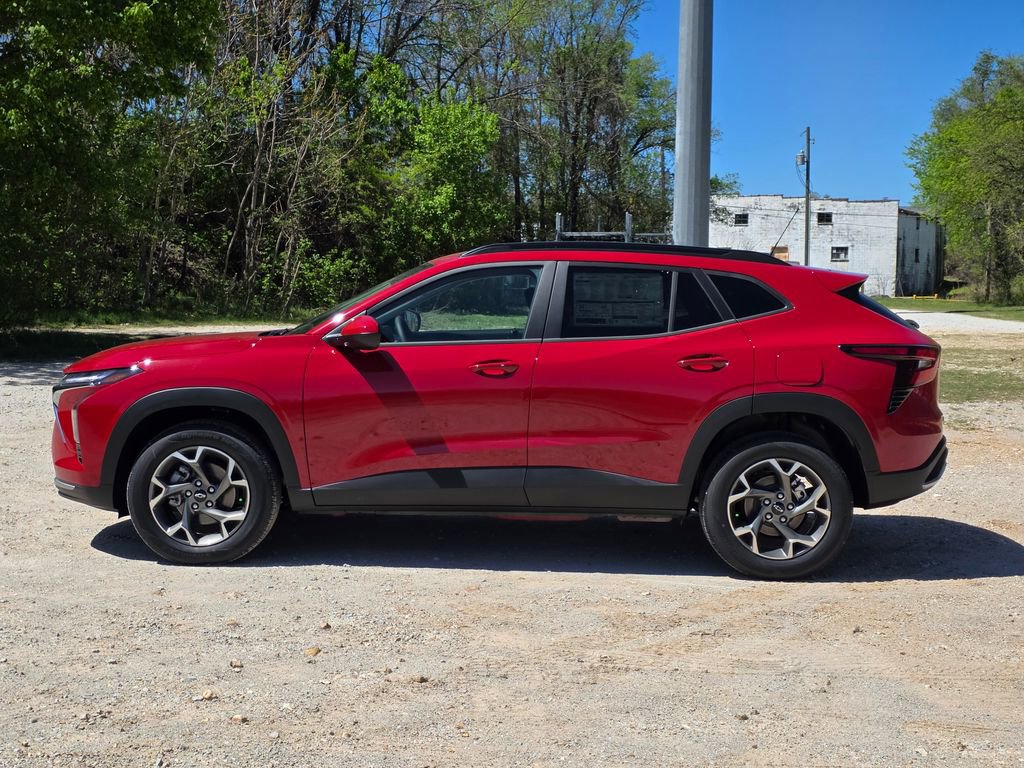 New 2026 Chevrolet Trax LT image 4