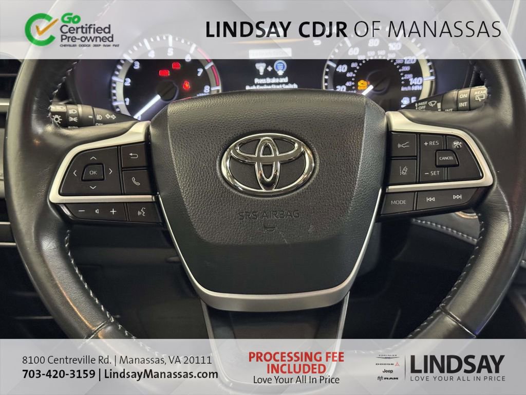 Used 2023 Toyota Highlander LE FWD image 24