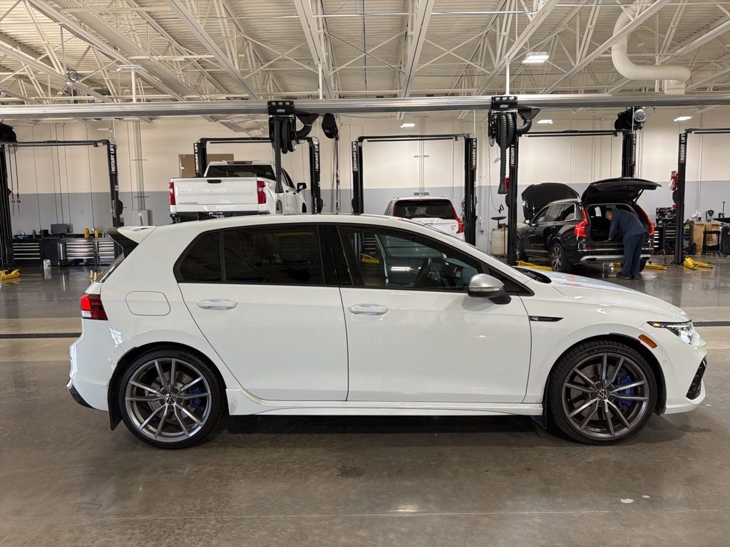 Used 2024 Volkswagen Golf R AWD/4WD image 13