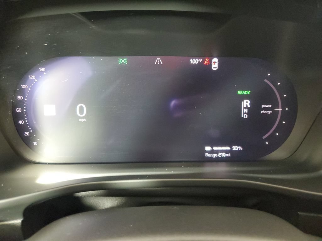 Certified 2024 Volvo C40 P8 Recharge Ultimate w/ Protection Package Premier RWD image 29