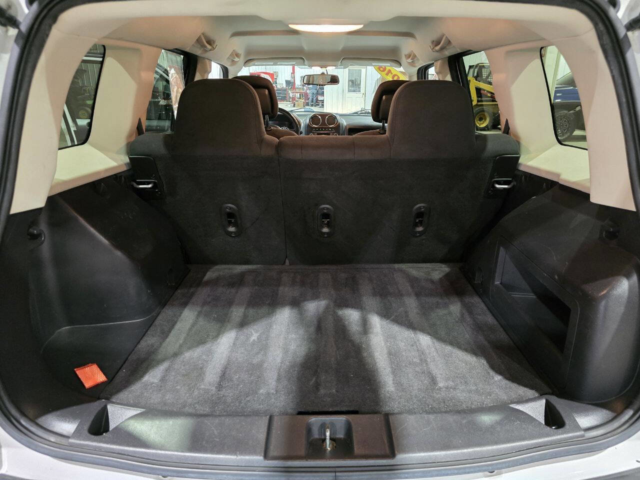 Used 2016 Jeep Patriot Latitude image 28