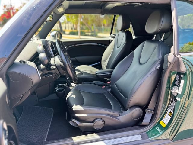 Used 2015 MINI Cooper Convertible w/ Always Open Package FWD image 32