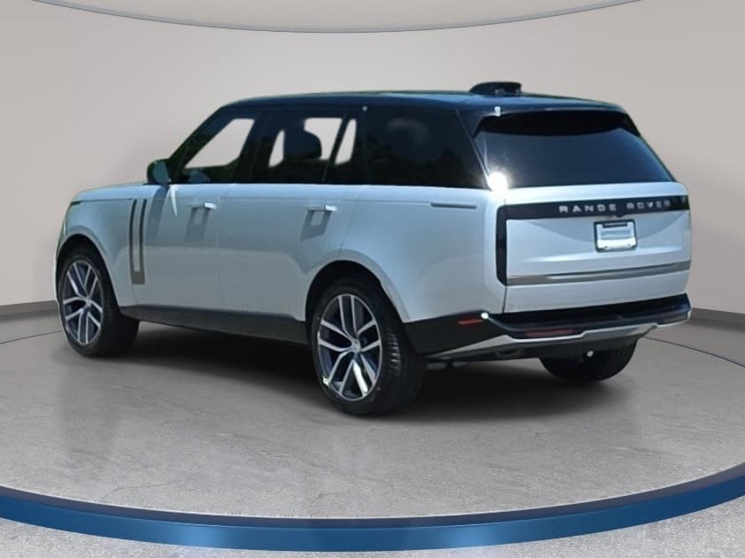 Certified 2025 Land Rover Range Rover Long Wheelbase SE AWD/4WD image 7
