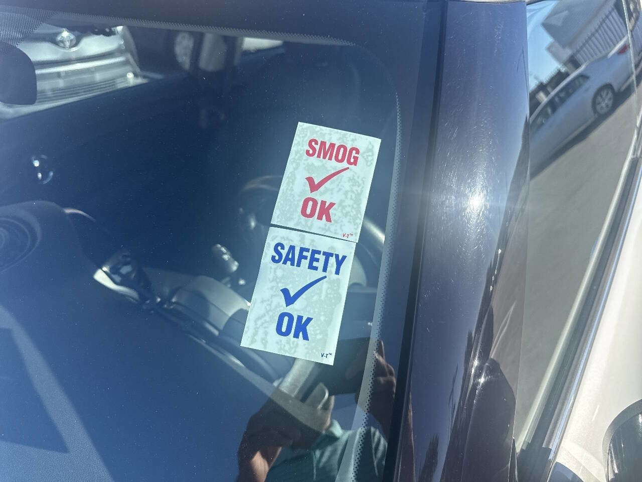 Used 2017 MINI Cooper 2-Door Hardtop image 10