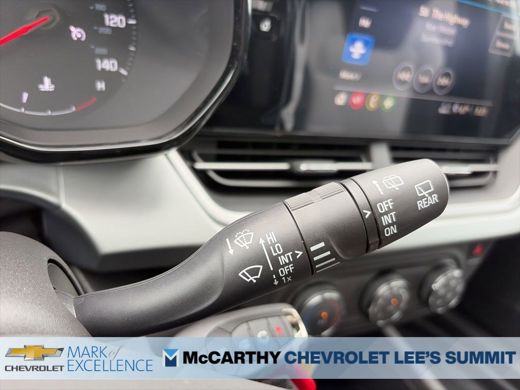 New 2026 Chevrolet Trax LS w/ LS Convenience Package FWD image 15
