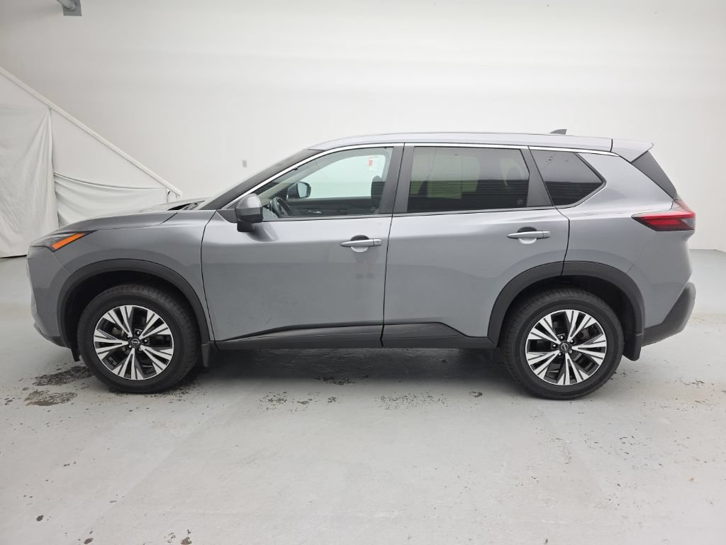 Used 2023 Nissan Rogue SV AWD/4WD image 7