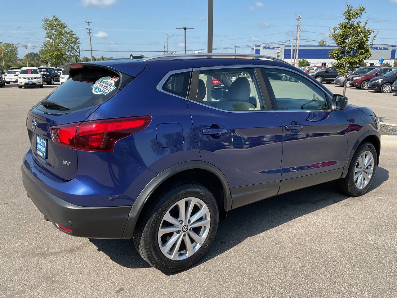 Used 2019 Nissan Rogue Sport SV FWD image 7