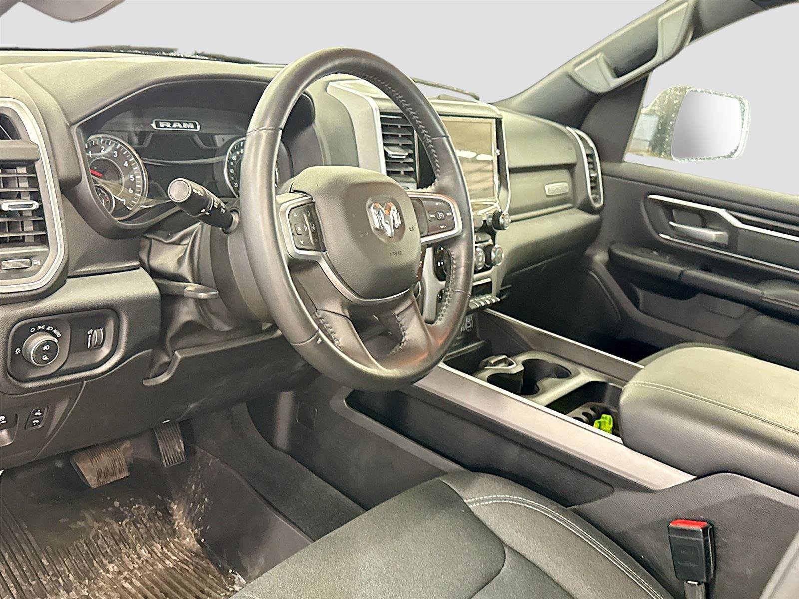 Used 2022 RAM 1500 Big Horn AWD/4WD image 7