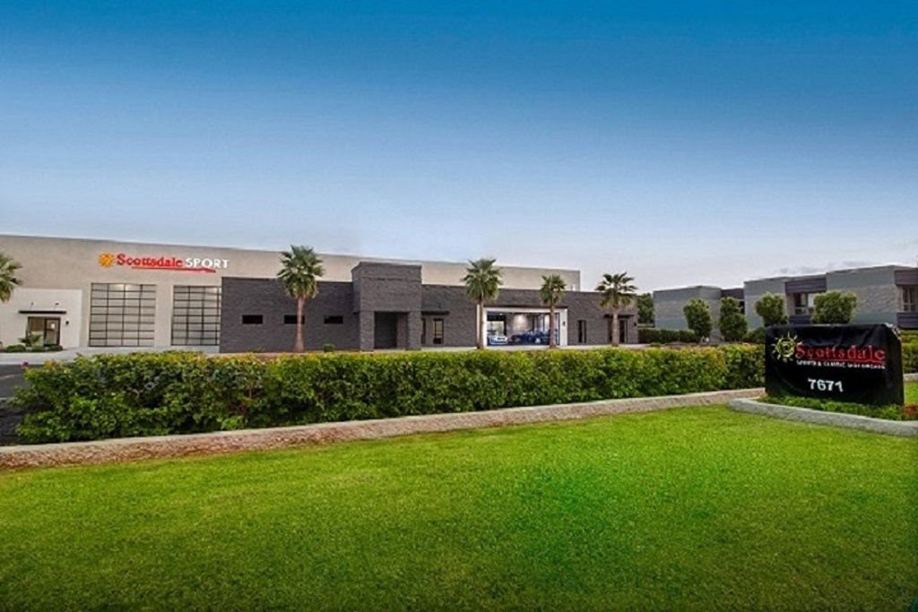 Used 2023 Porsche 911 Carrera T image 39