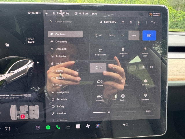 Used 2019 Tesla Model 3 Mid Range RWD image 23