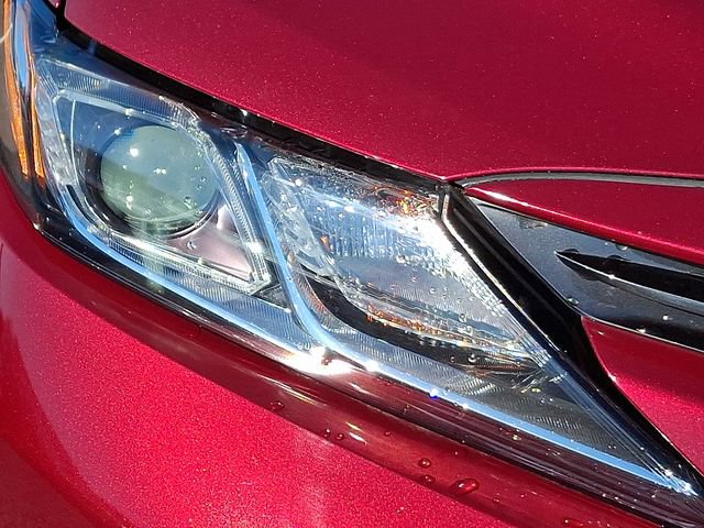 Used 2018 Toyota Camry LE w/ Convenience Package FWD image 9