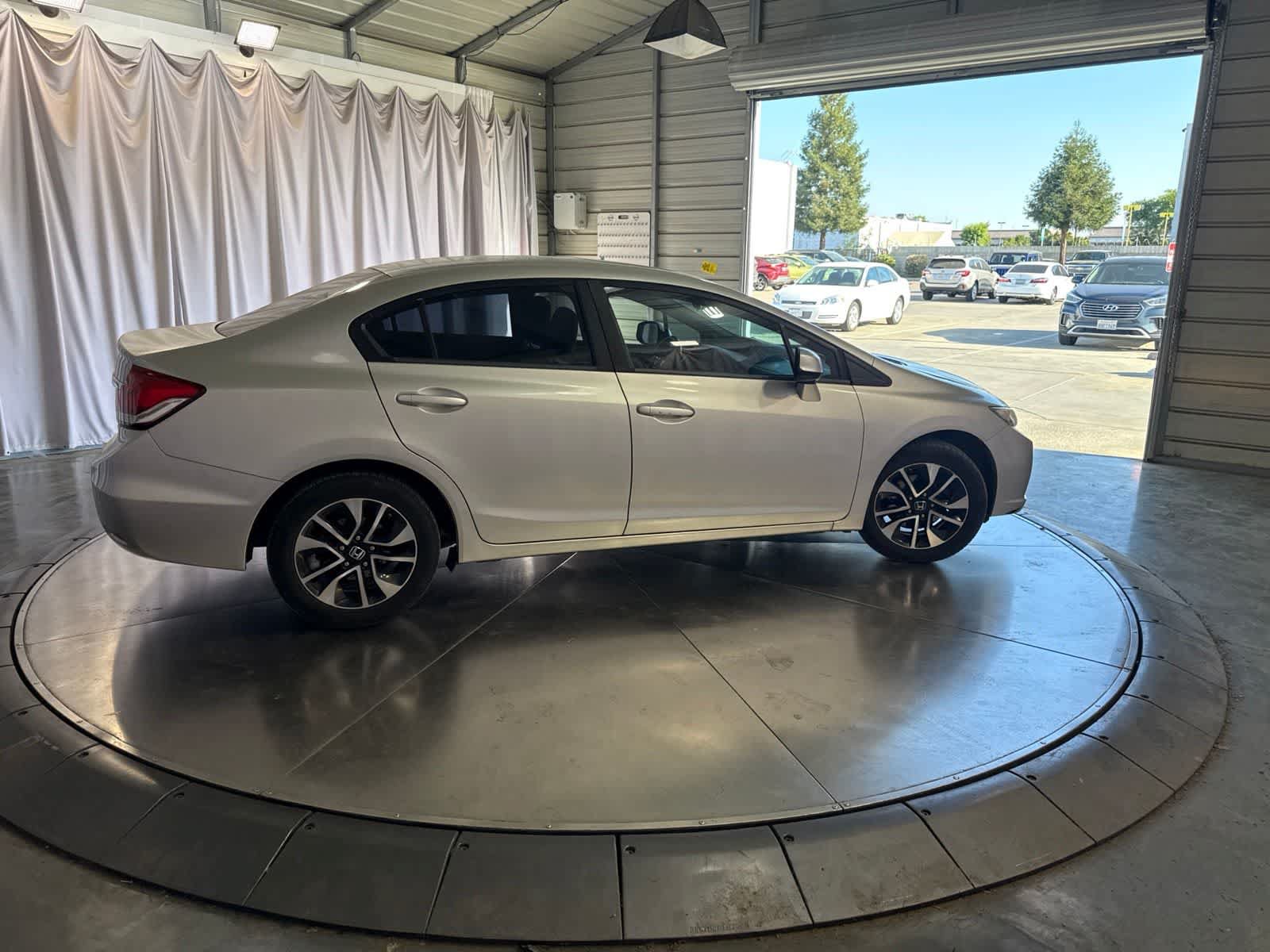 Used 2013 Honda Civic EX image 4