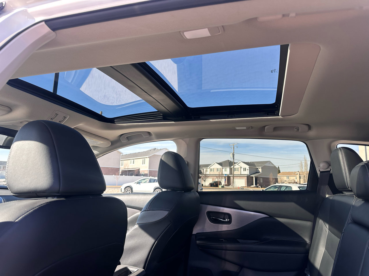 Used 2022 Nissan Murano SL w/ SL Moonroof Package image 10