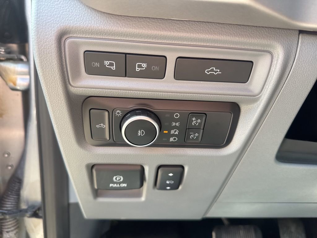 Used 2021 Ford F150 XLT w/ Equipment Group 302A High image 10