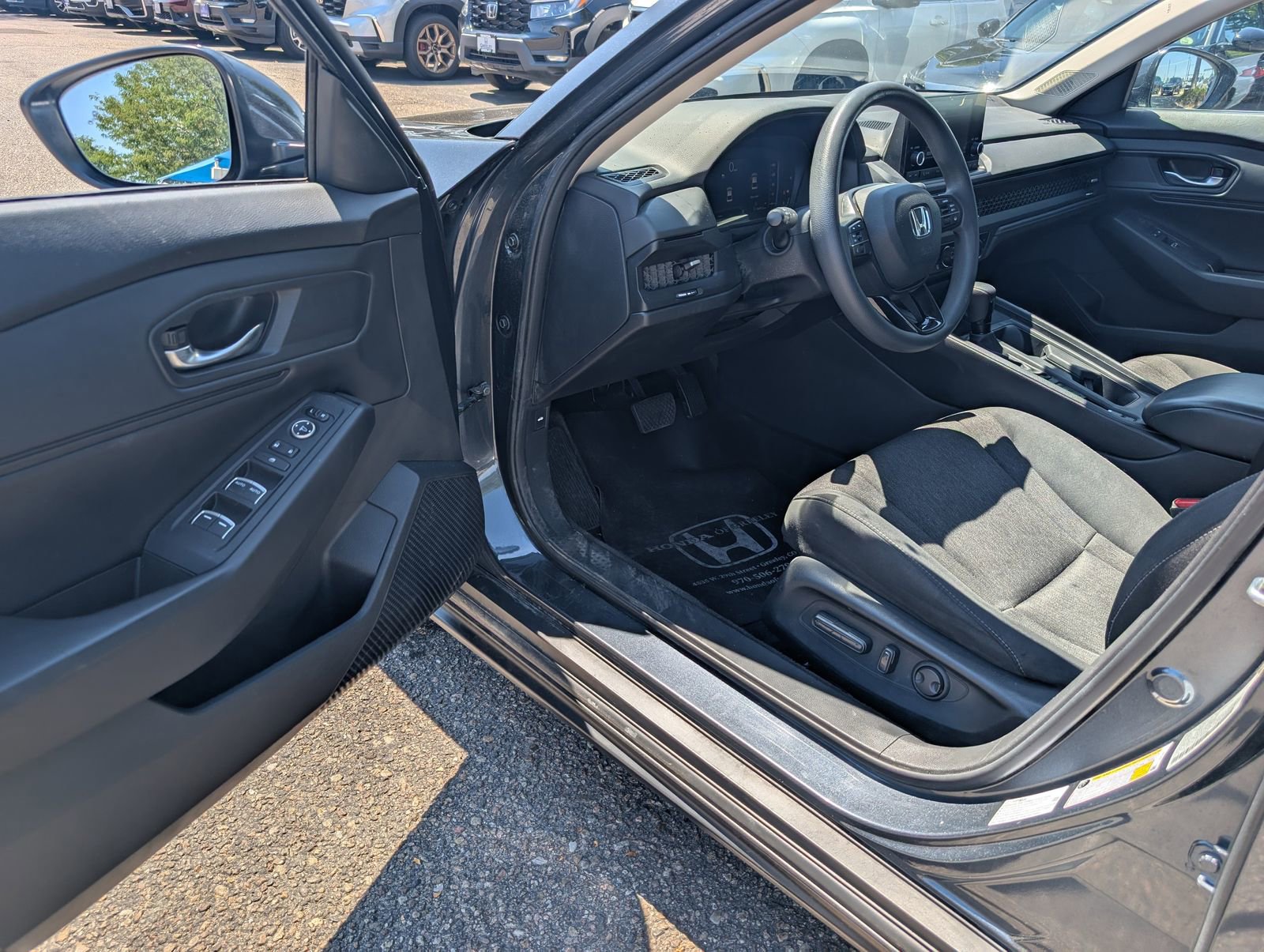 Used 2024 Honda Accord EX image 9