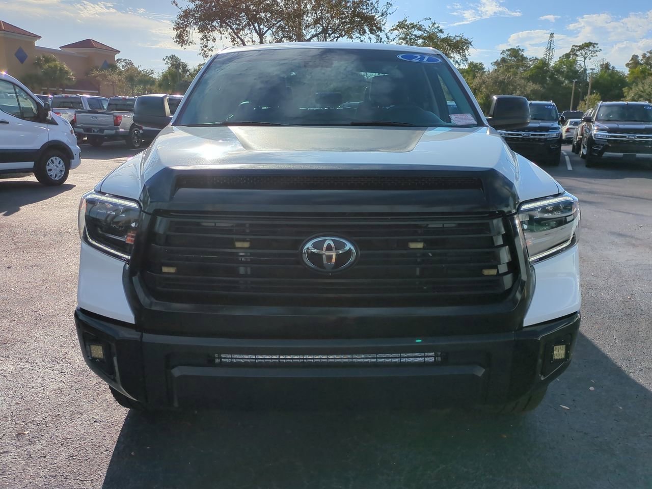 Used 2021 Toyota Tundra Limited image 9