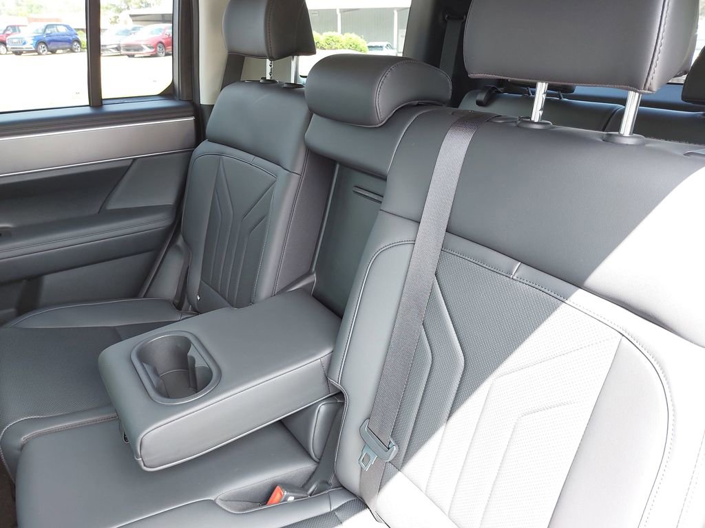 Certified 2025 Hyundai Santa Fe SEL image 14