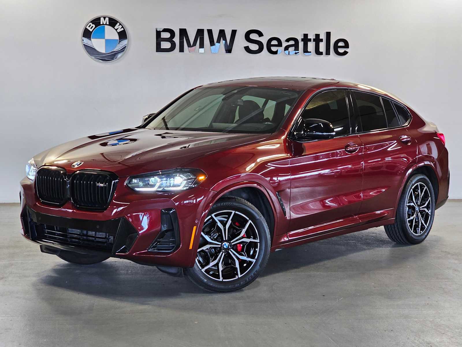 Used 2023 BMW X4 M40i w/ Premium Package image 1