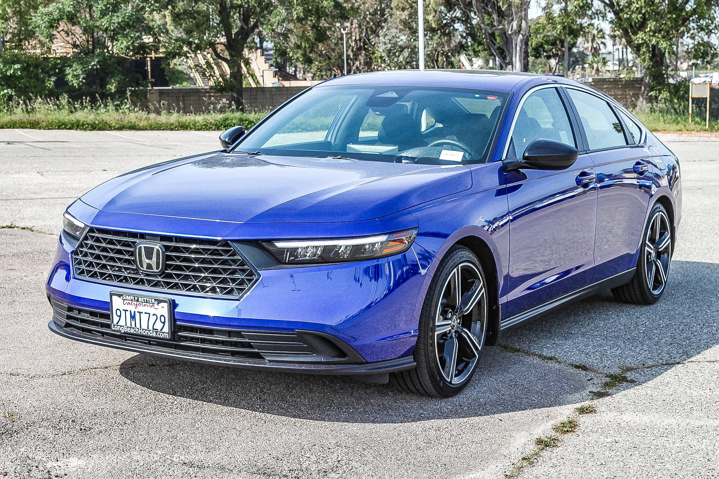 Used 2025 Honda Accord Sport image 3