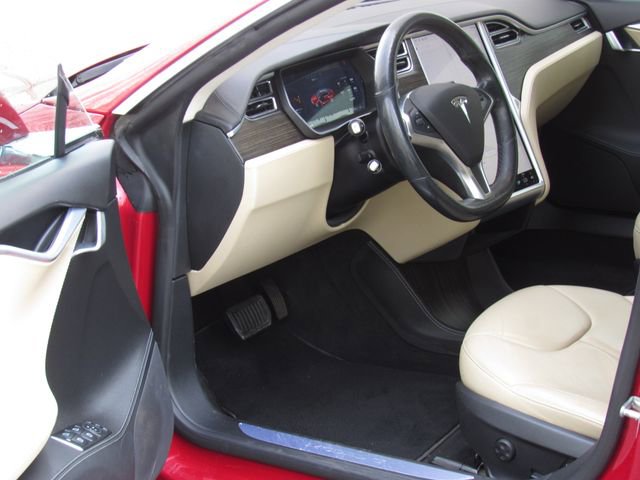 Used 2015 Tesla Model S 85D AWD/4WD image 9