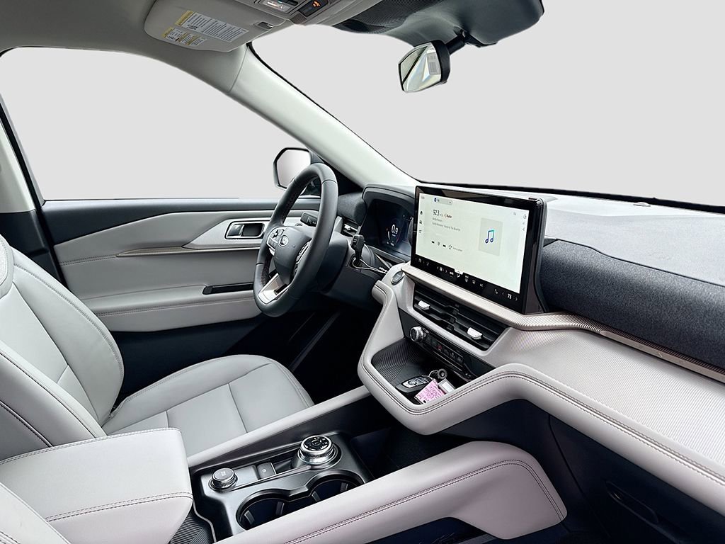 New 2026 Ford Explorer Active w/ Active Comfort Package image 19