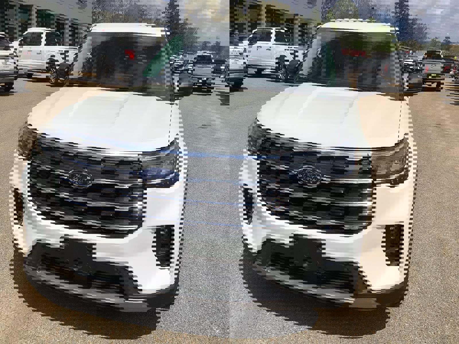 New 2026 Ford Explorer Active image 5