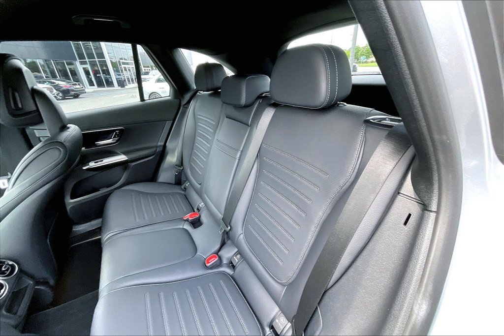 Certified 2025 Mercedes-Benz GLC 350e 4MATIC image 18