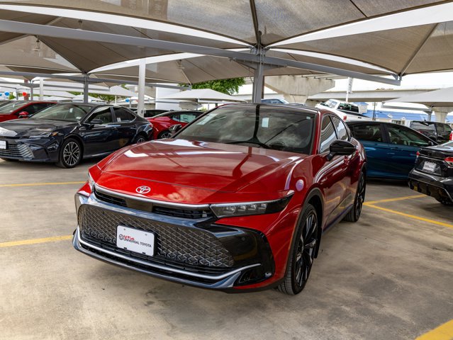 New 2026 Toyota Crown Platinum image 1