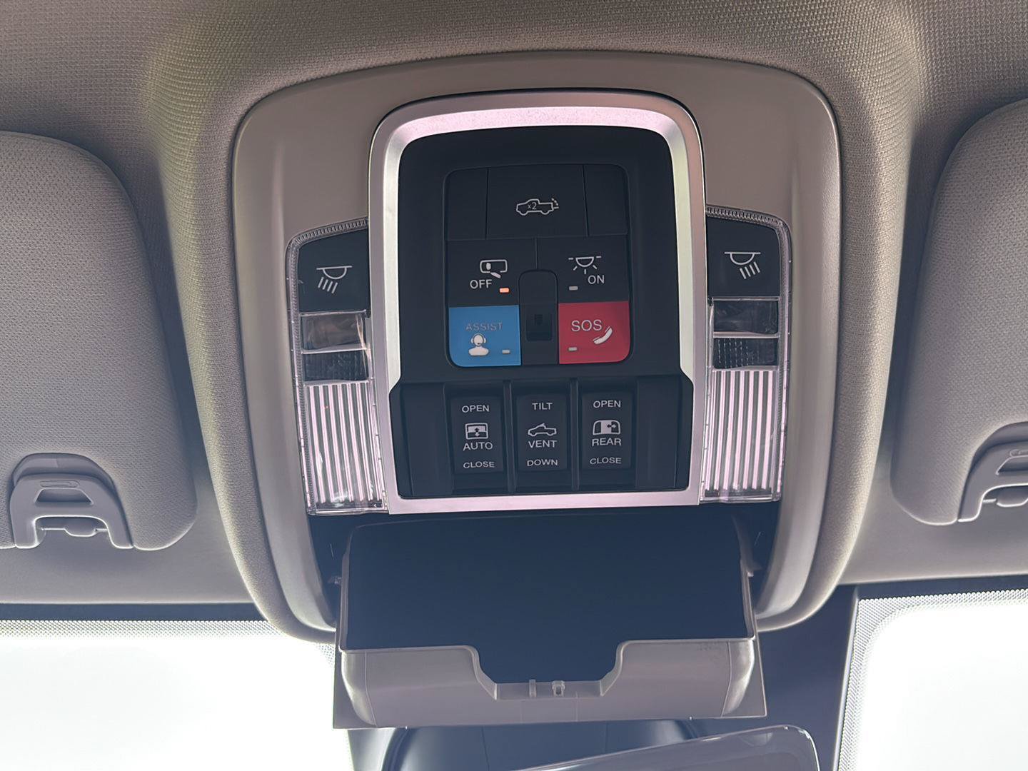 New 2026 RAM 3500 Longhorn AWD/4WD image 36