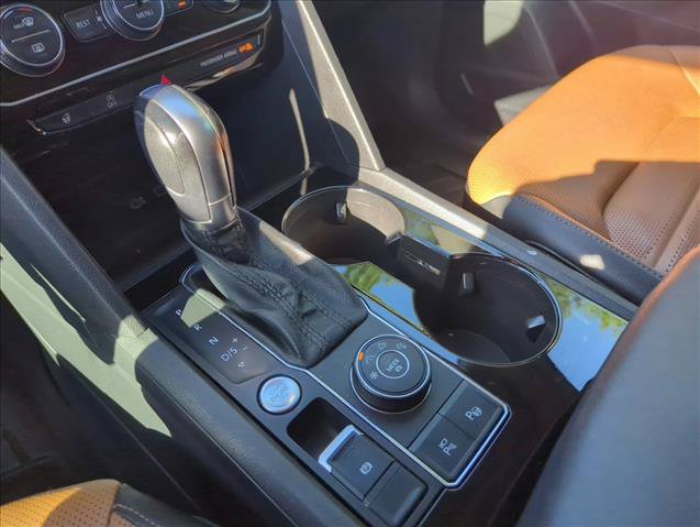 Used 2018 Volkswagen Atlas SEL Premium AWD/4WD image 17