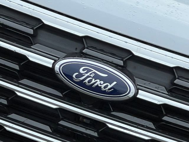 New 2026 Ford Explorer Active image 3