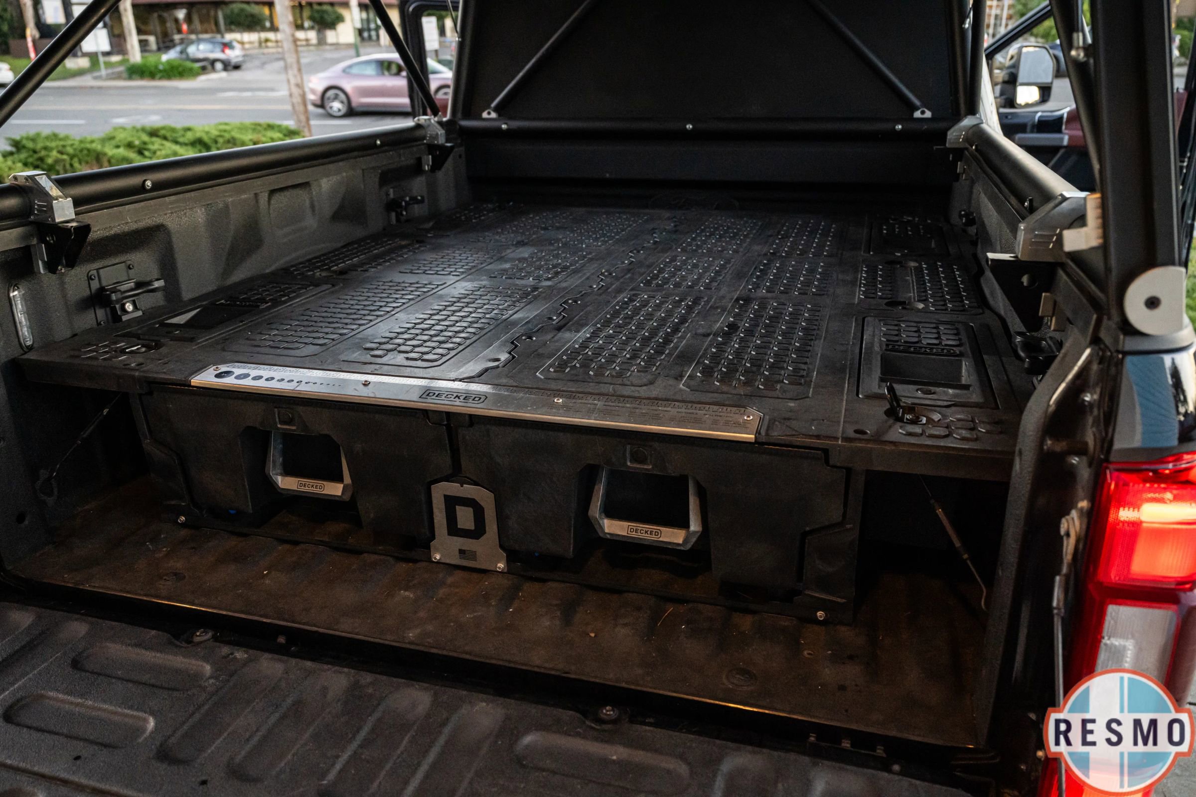 Used 2020 Ford F350 Platinum w/ Tremor Off-Road Package image 36