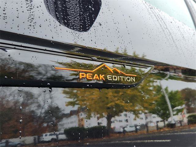 Certified 2025 Volkswagen Atlas Peak Edition SE image 30