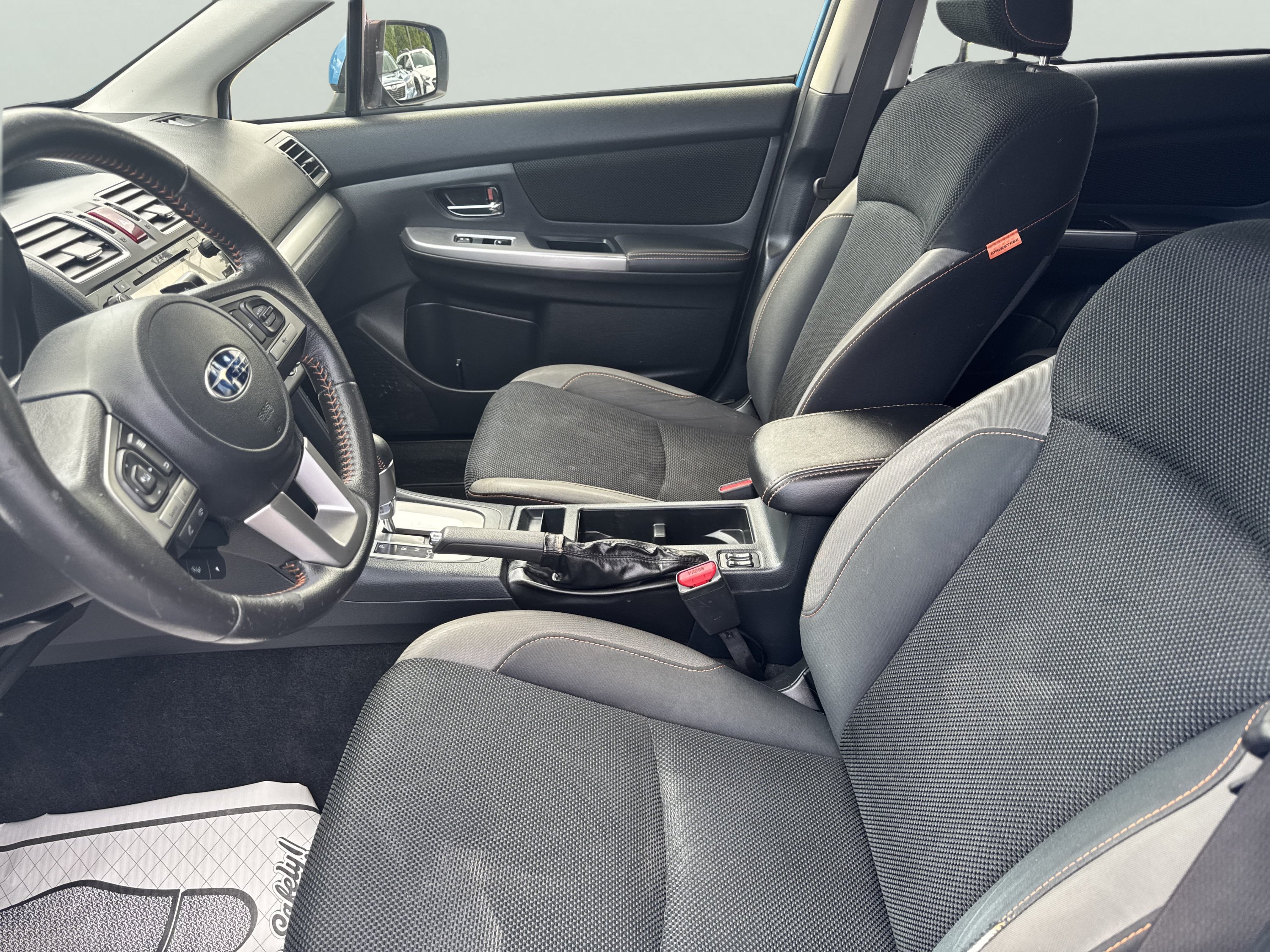 Used 2016 Subaru Crosstrek 2.0i Premium AWD/4WD image 12