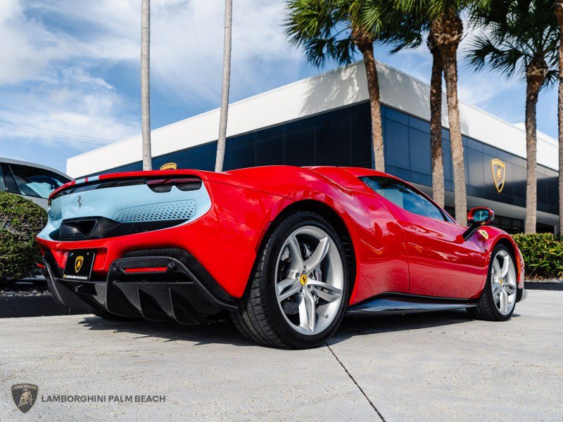 Used 2023 Ferrari 296 GTS image 8