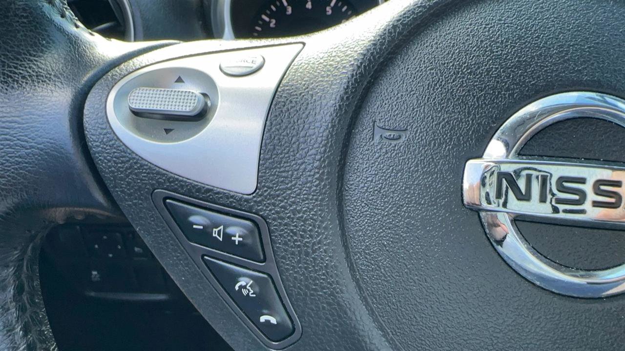 Used 2017 Nissan Juke SV image 34