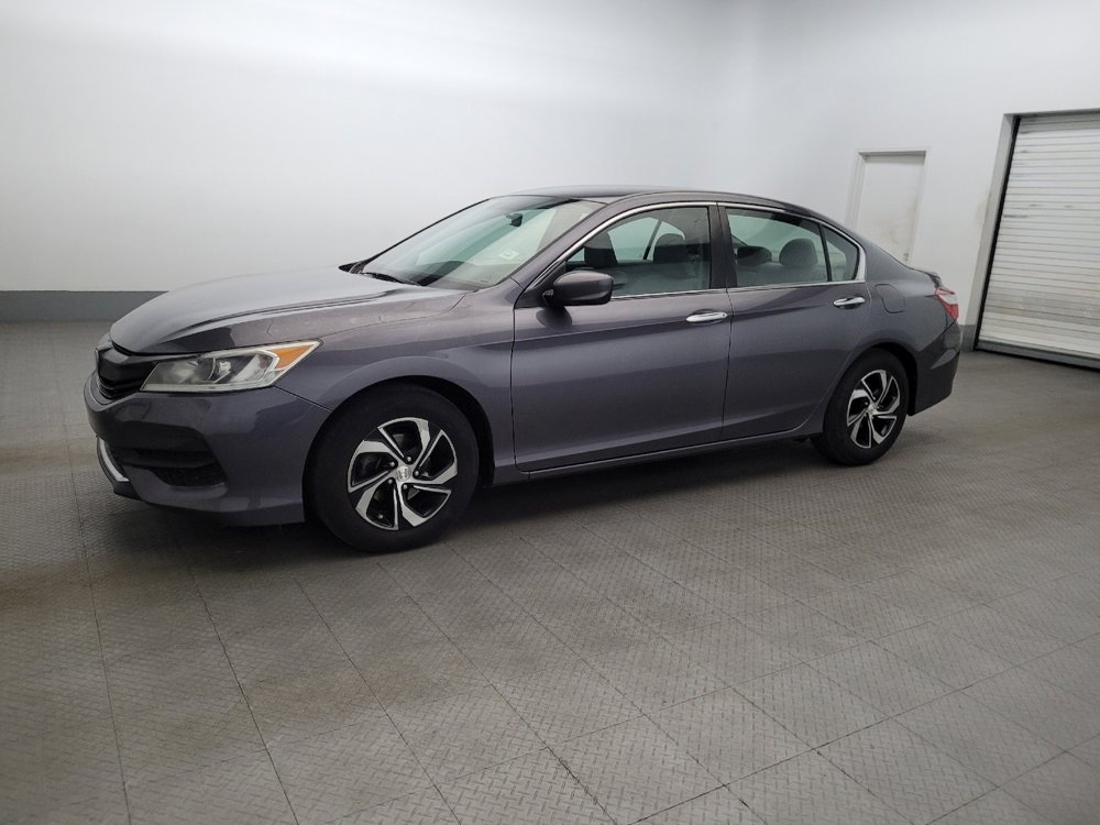 Used 2017 Honda Accord LX image 2